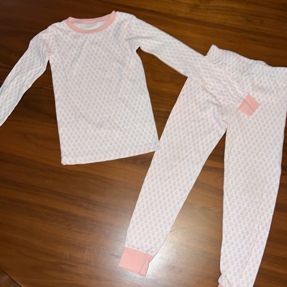 Size 7 lake jammies